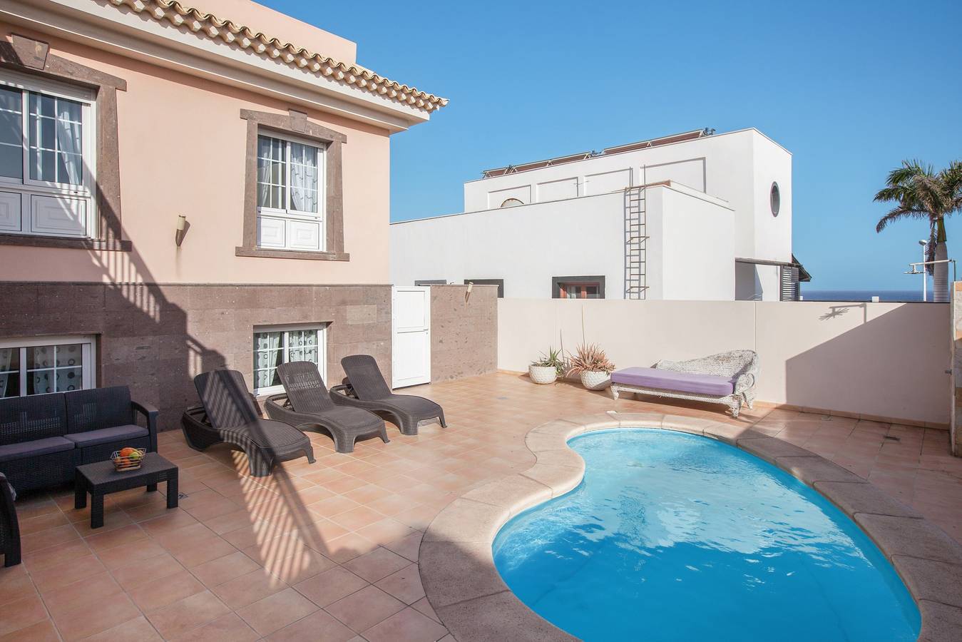 Casa Orquídea: Chalet con vistas al mar, piscina y azotea en zona tranquila, Playa Pelada in Ensenada Pelada, Granadilla de Abona