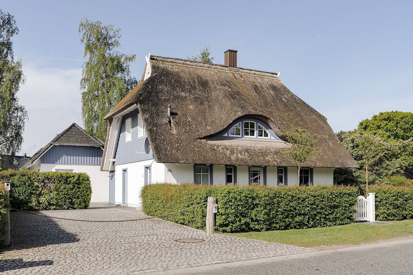 Haus Meerblau – Exklusiver Rückzugsort unter Reet in Born a. Darß, Born am Darß