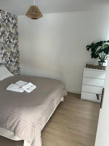 Gîte pour 4 personnes, avec jardin à Carvin