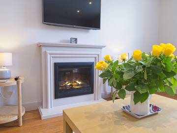 Log Cabin for 2 People in Gattonside, Scottish Borders, Photo 3