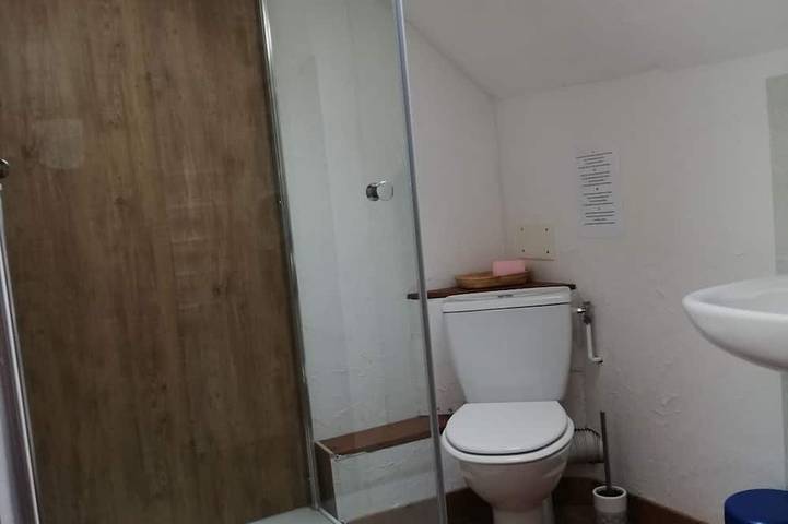 Location de vacances pour 6 personnes, avec jardin à Ploërdut - 4