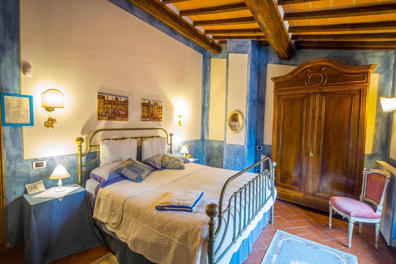 Panorama-Villa in sanften Hügeln der Toskana, gut angebunden, jeden Tag neu anreisen in Chiusi, Chianti