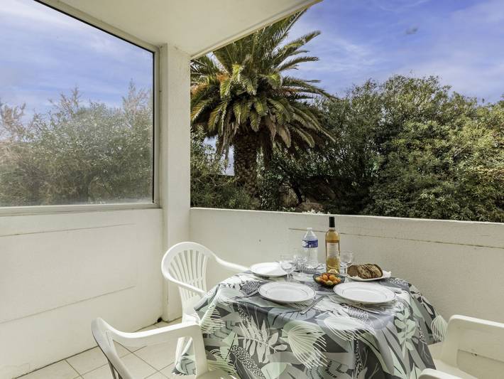 Gîte pour 3 personnes, avec jardin à Saint-Cyr-sur-Mer - 2