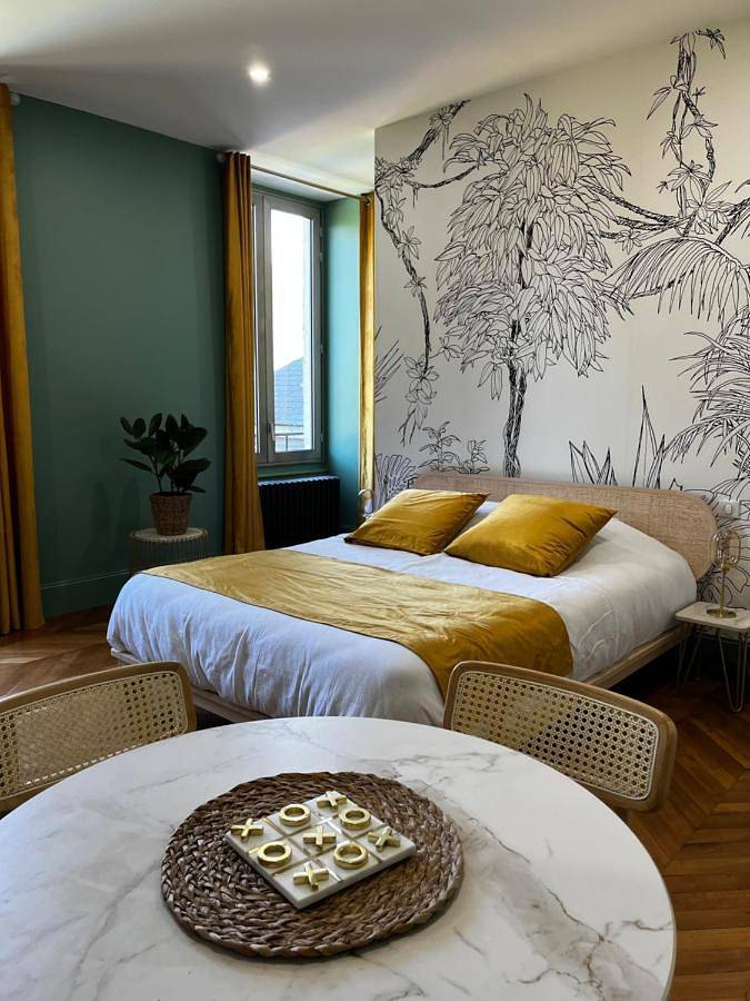 Maison d’hôte pour 4 personnes, avec piscine ainsi que jardin et terrasse