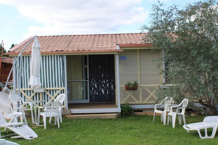 Gîte pour 5 personnes, avec Piscine