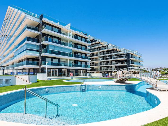 Casa de férias para 4 pessoas, com piscina infantil e terraço e ainda jardim em Cabanes
