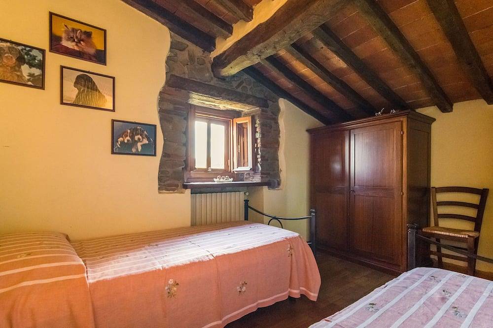Holiday Home in Tuscany near Ski Bus in Pistoia, Pistoia Province