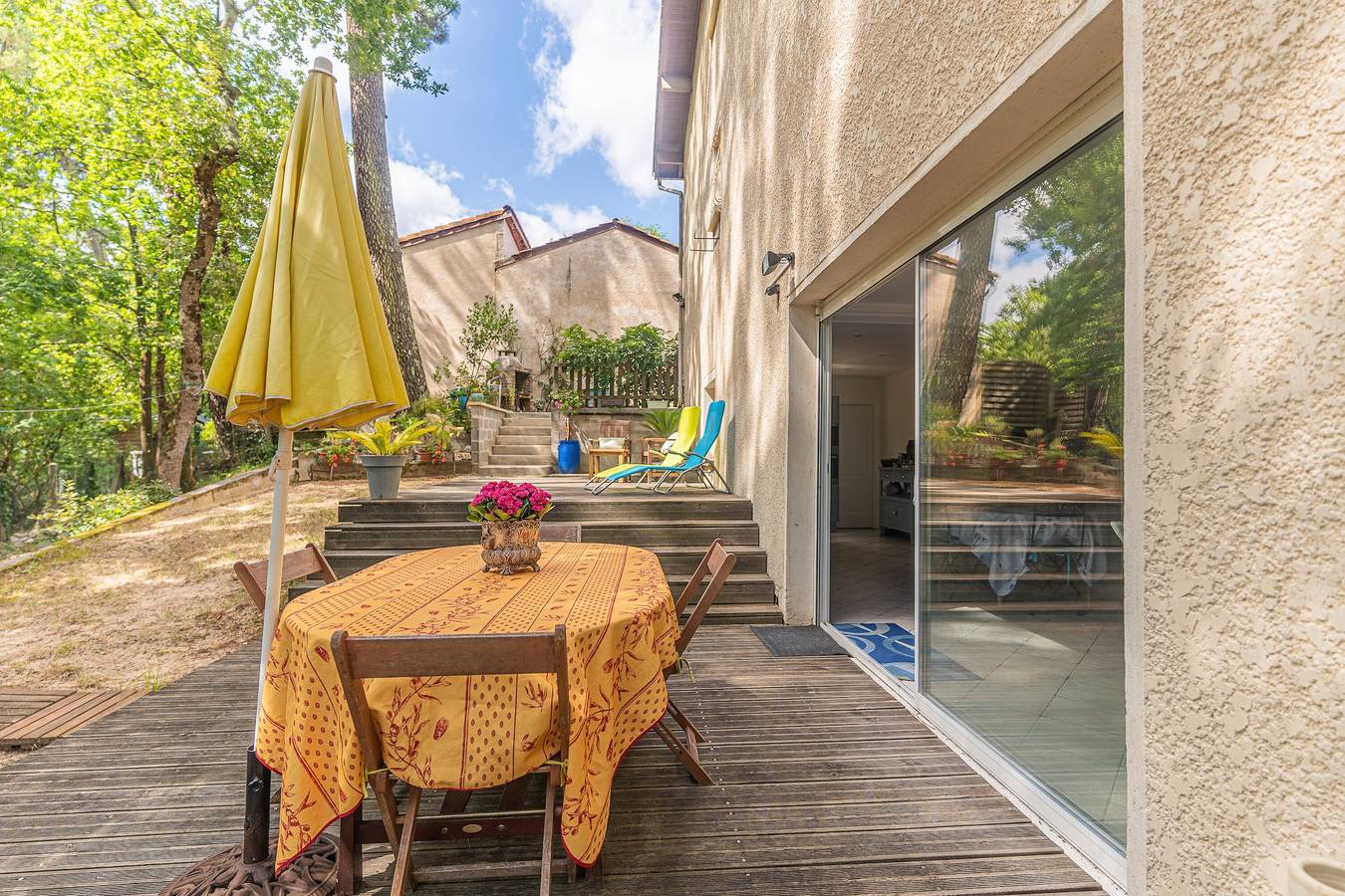 Appartement entier, Appartement T3, Dune Du Pilat à 5 Km avec terrasse privée, jardin privé et Wi-Fi in La Teste-de-Buch, Région d'Arcachon