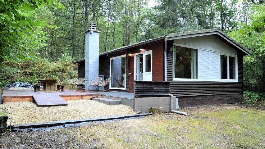 Vakantiehuis voor 7 personen, met Terras en Tuin in Viroinval