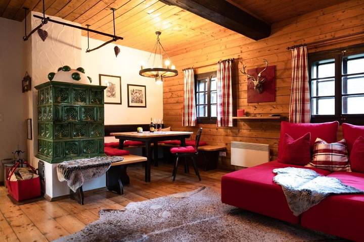 Ferienwohnung für 4 Personen, mit Sauna und Pool sowie Terrasse und Ausblick in Hermagor-Pressegger See