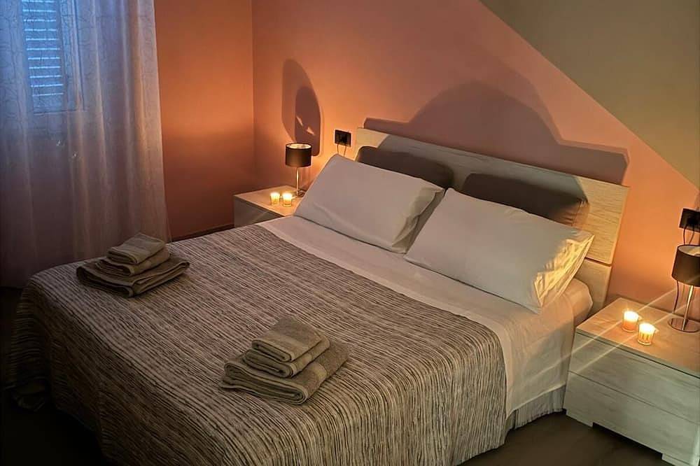 Entire apartment, Suite Dream Deluxe apartment, equipped with every comfort.  Great location. in Reggio Calabria, Reggio Calabria Province