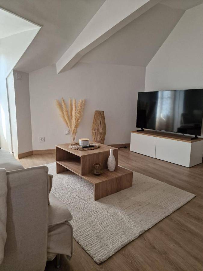 Gîte pour 4 personnes, avec balcon à Saint-Pourçain-sur-Sioule - 2