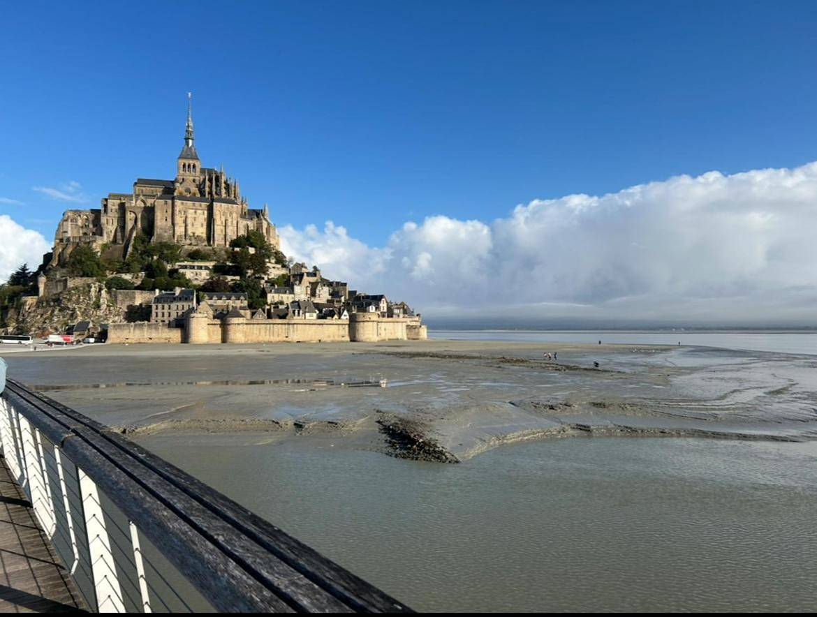 Location saisonnière meublée pour 6 personnes proche du Mont Saint Michel in Ducey, Région d'Avranches