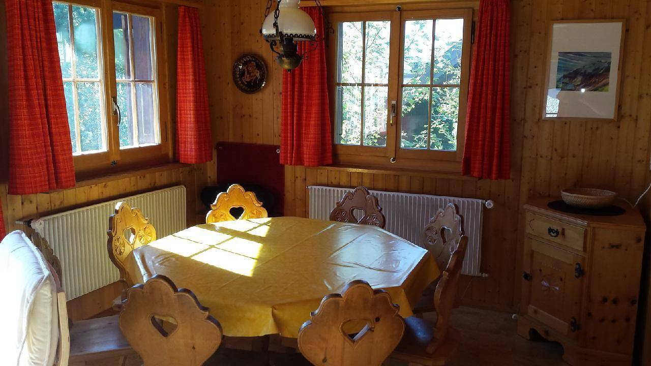 Casa de vacaciones para 8 personas con balcón in Sörenberg, Flühli