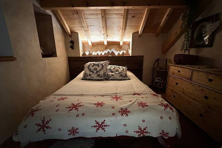 Alpine chalet in the heart of the Ecrins National Park in L'Argentière-la-Bessée, Nationalpark Écrins