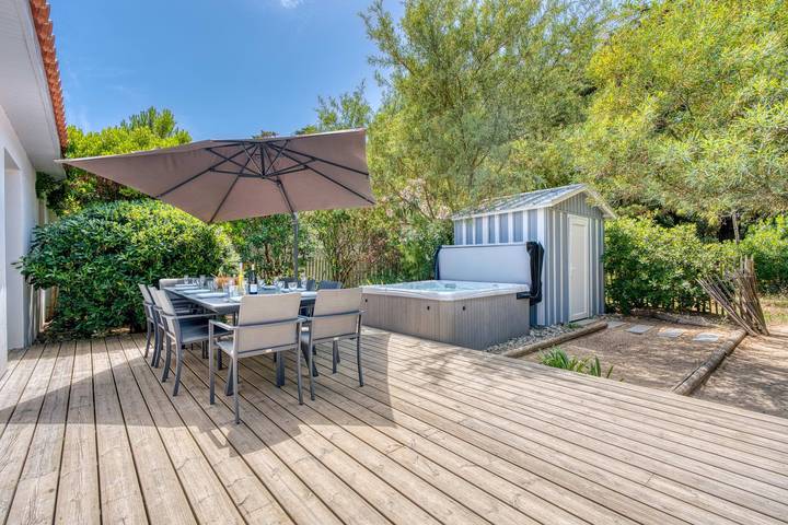 Villa pour 10 personnes, avec jardin, adapté aux familles - 1