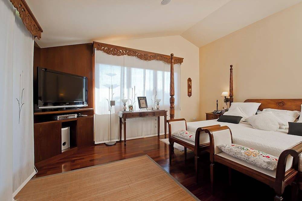Fantastic house with sea views in Supermaresme, Arenys de Munt
