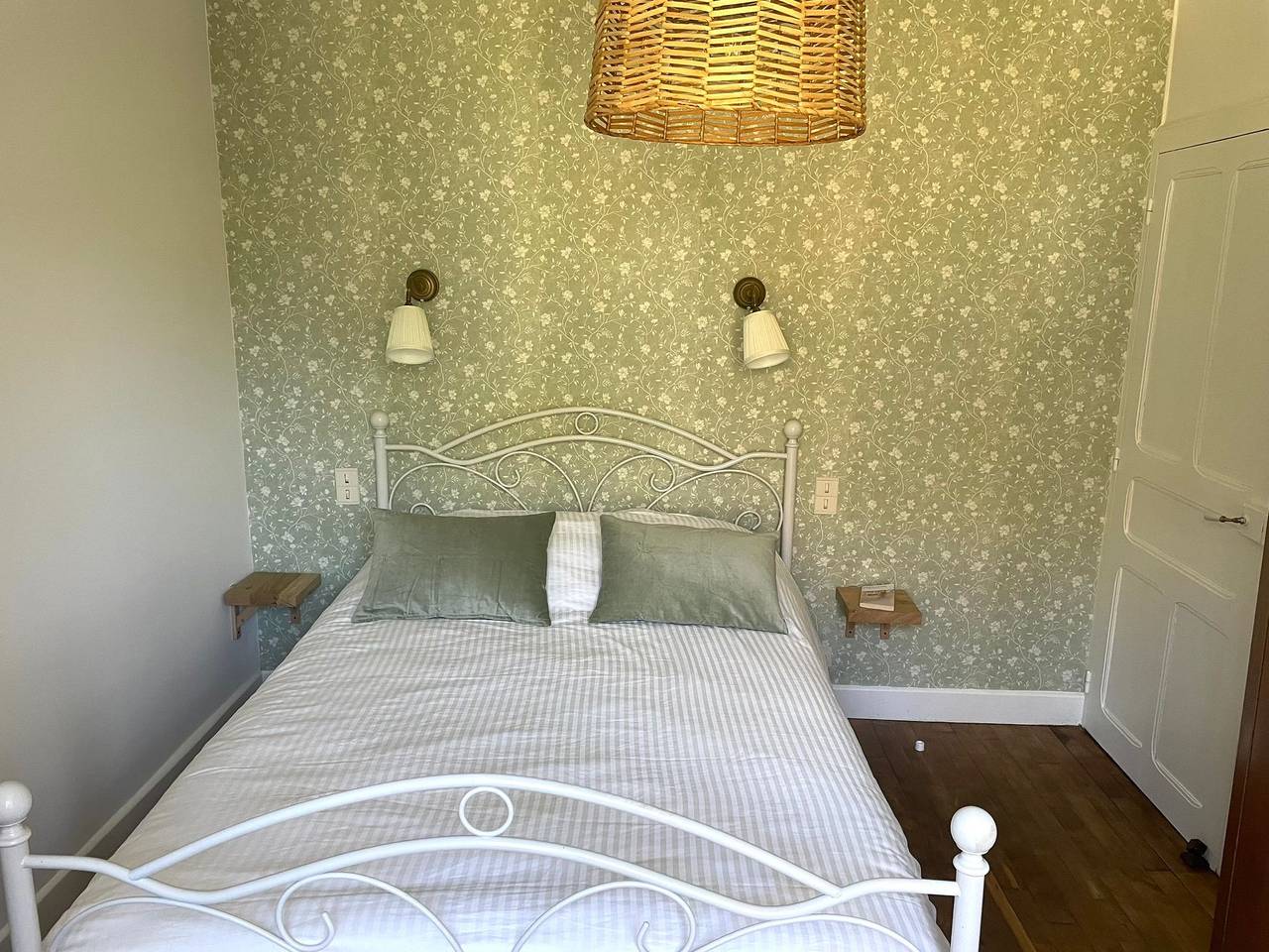 Villa pour 9 personnes avec terrasse in Cressensac, Lot