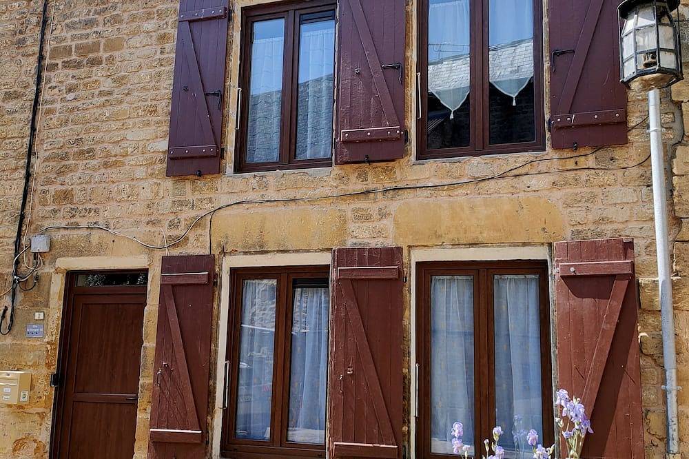 Gîte 3 étoiles - Mouzon centre - Voie verte 50m - parking in Mouzon, Ardennes