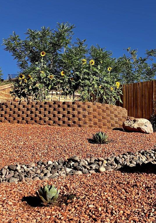 Ganze Wohnung, Vermillion Vacation: A Comfy Home Away From Home - Pet Friendly in Kanab, Grand Staircase Escalante National Monument