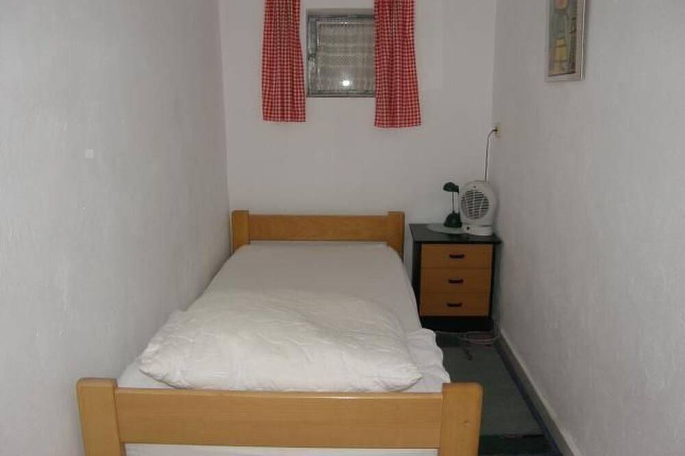 Ganze Wohnung, 3 Zimmer- Appartement Hildegard in Usingen, Hochtaunuskreis