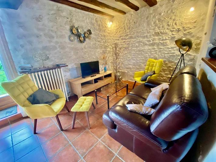 Location de vacances pour 4 personnes, avec jardin et piscine à Josnes - 4