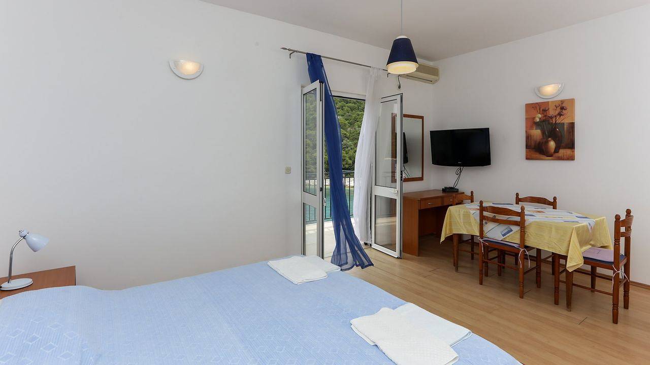 Hel semesterlägenhet, Ferienwohnung für 3 Personen (30 m²) in Saplunara in Mljet