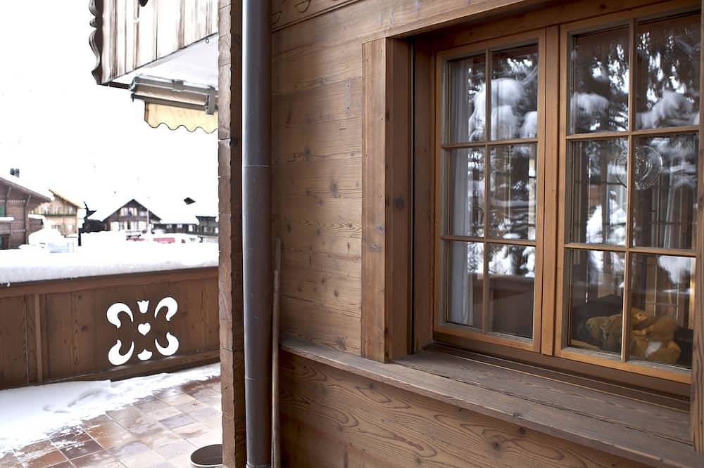 Ganze Wohnung, Drive Appartement/Fewo, Dusche oder Bad, Wc 4-Bettwohnung in Gstaad, Saanen