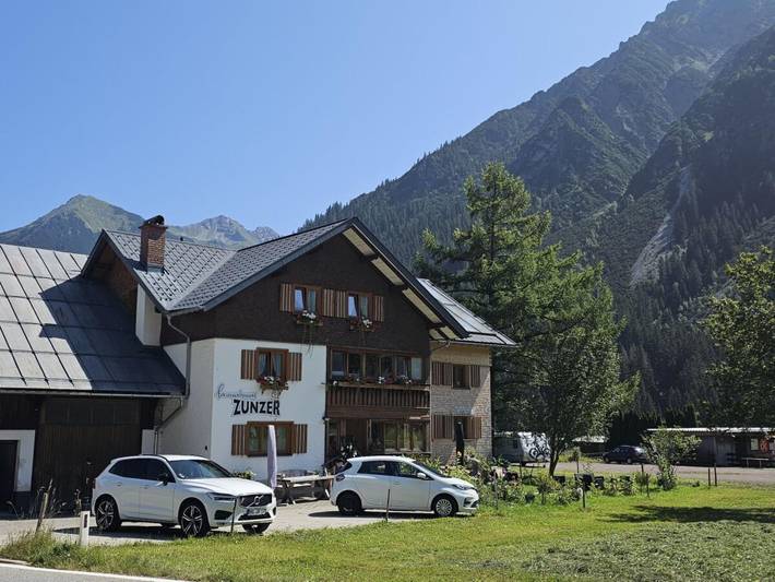 Ferienhaus für 3 Personen in Mittelberg