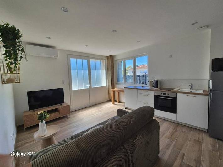 Gîte pour 4 personnes, avec jardin à Saint-Maurice-l'Exil - 2