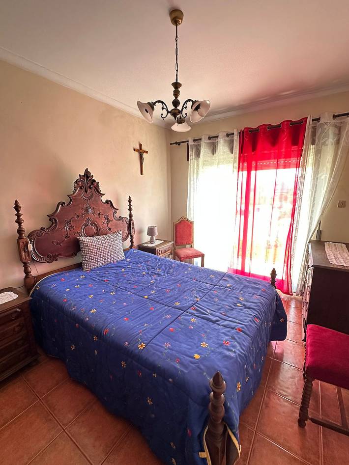 Gîte pour 6 personnes, avec terrasse, animaux acceptés dans Marinhas - 4