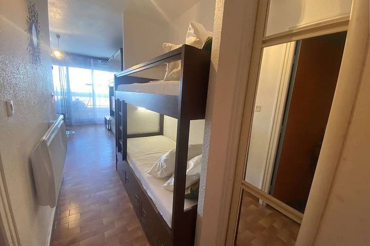 Appartement entier, Studio cosy 4 pers, plage à pied, parking gratuit Port Camargue in Port Camargue, Le Grau-du-Roi