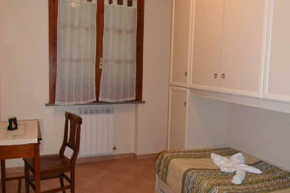 Geheel appartement, 'La Alba' in het hart van Toscane, met tuin en zwembad in Montelupo Fiorentino, Provincie Florence