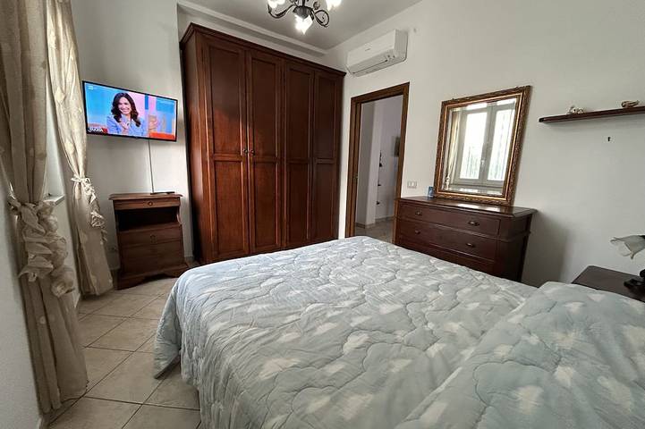 Ganze Wohnung, Deluxe apartment located in the beautiful town of Forio in Forio, Ischia