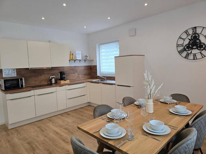 Ferienwohnung für 6 Personen, mit Balkon und Terrasse sowie Garten und Ausblick in Kulmbach