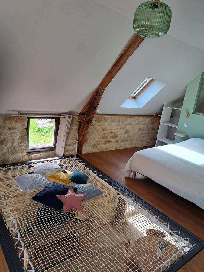 Instant Lot Maison pierre insolite Piscine Nature in Strenquels, Lot