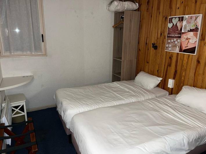 Hôtel pour 2 personnes, avec jardin à Le Sequestre - 4