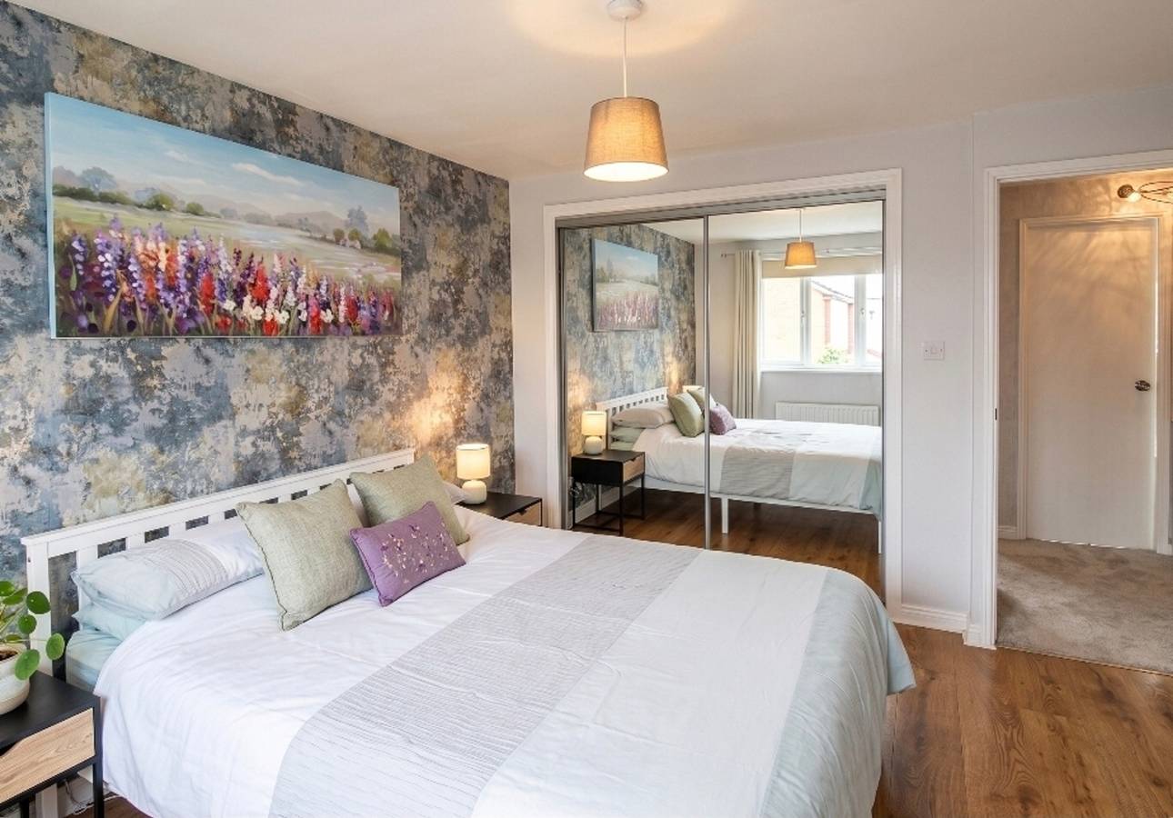 3 Bed Detached - 3 Bathrooms - Parking - Quiet in Warmsworth, South Yorkshire
