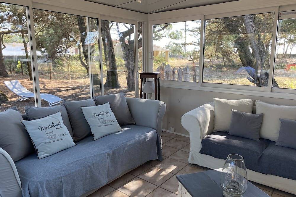 Quiet house 200 meters from the ocean in Vendays-Montalivet, Lesparre-Médoc region