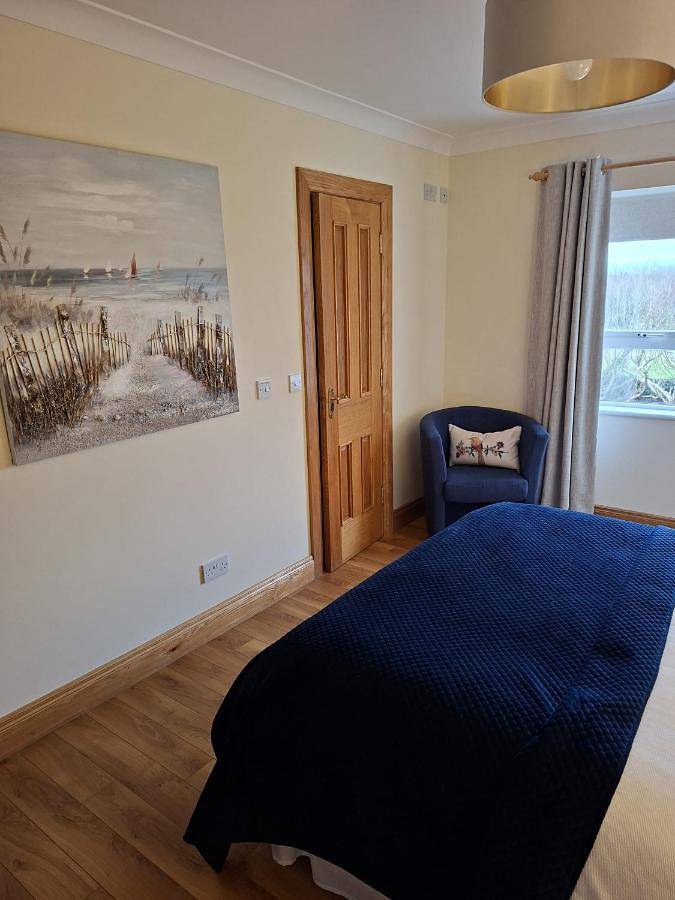 Location de vacances pour 6 personnes, avec jardin dans Dunglow - 3