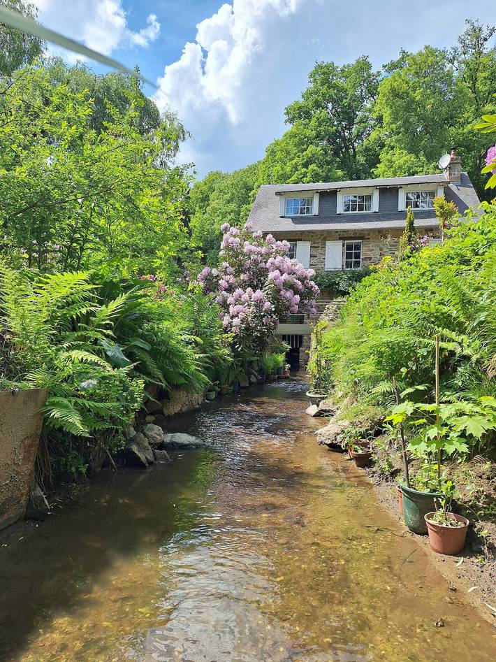 Maison de vacances pour 8 personnes, avec jardin, adapté aux familles dans Mayenne