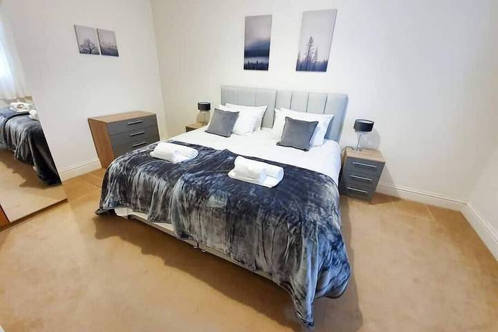 Ganze Wohnung, Linburn House Apartment near M90 Amazon in Dunfermline, Region Fife