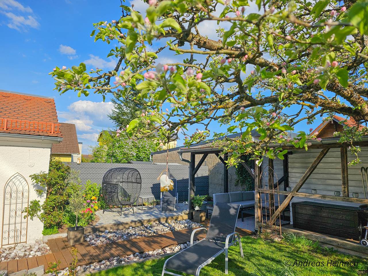 Ferienhaus Rosengarten - Hundefreundliches Ferienhaus mit eigenem Garten in Selb, Oberfranken