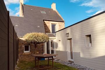 Gîte pour 8 personnes, avec jardin et terrasse, animaux acceptés à Feuguerolles-Bully