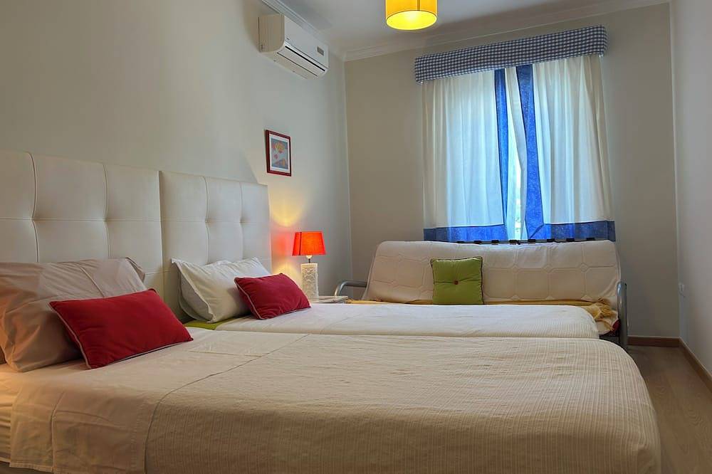 Ganze Wohnung, Moderne 2-Zimmer-Wohnung mit Pool in Strandnähe in Tavira, Santa Luzia (Tavira)