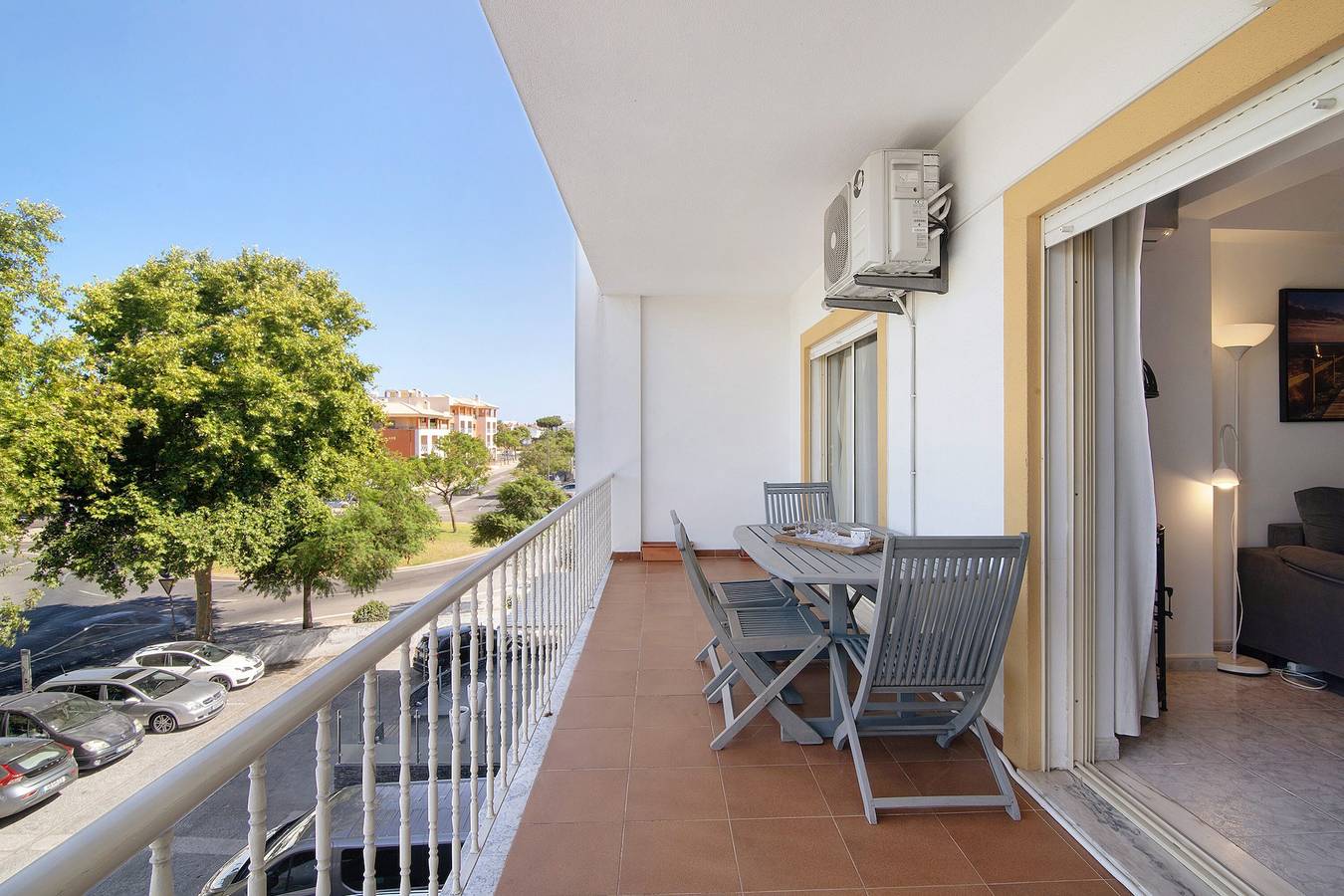 Apartamento inteiro, Apartamento 'Golden Rana' com piscina partilhada, Wi-Fi e ar condicionado in Monte Choro, Albufeira