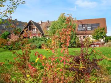 Gîte pour 6 personnes, avec balcon et jardin à Thannenkirch