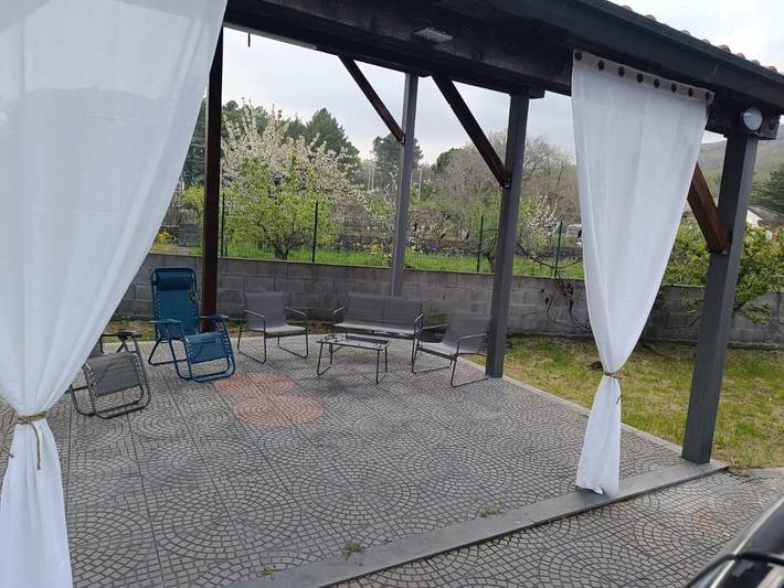 Gîte pour 14 personnes, avec jardin et vue à Pedara - 4