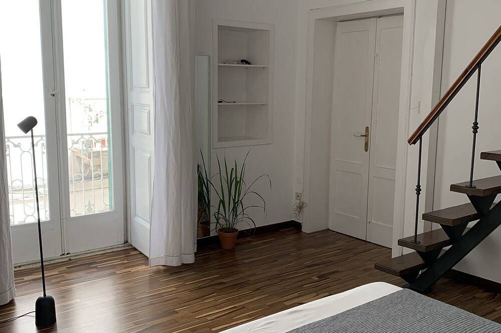 House in 19th century building 5 minutes walk from historic center in Ostuni, Salento