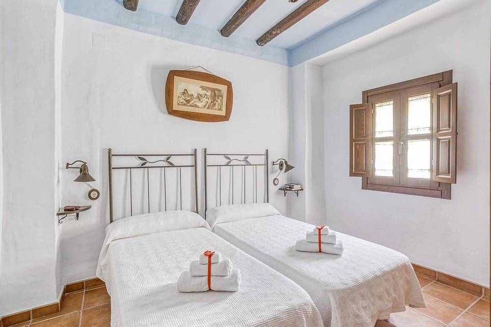 Villa en Carcabuey cerca del Parque Subbético in Carcabuey, Sierras Subbéticas